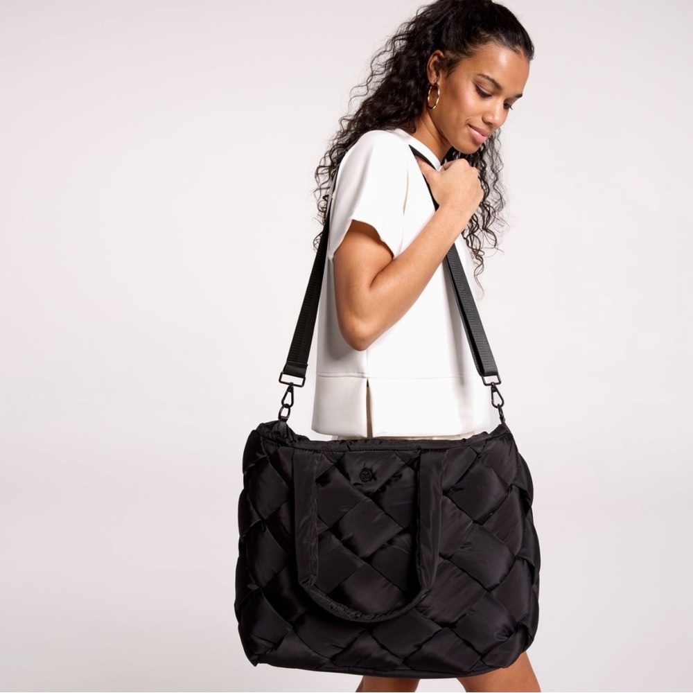 CALIA by Carrie underwood Black Quilted Bag